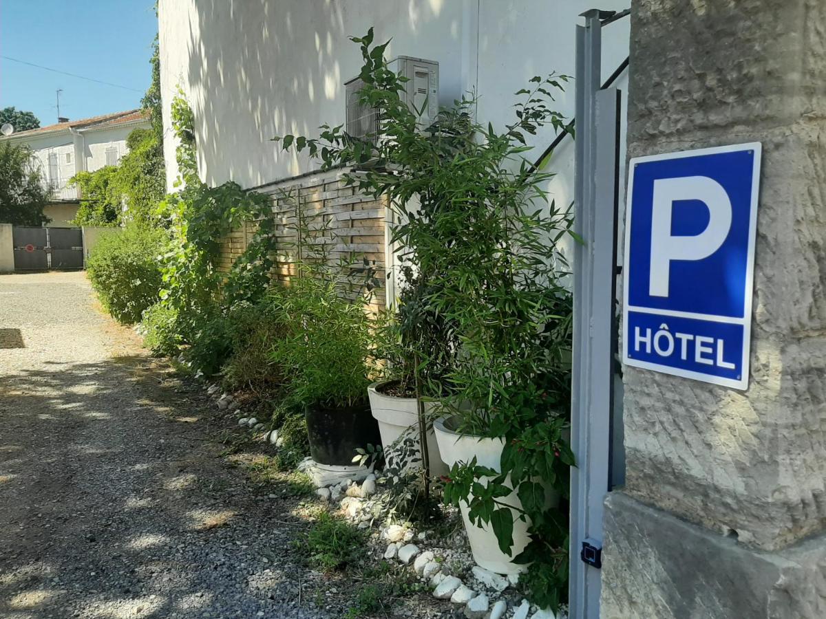 Hotel La Tour Des Fees Quissac  Exteriér fotografie